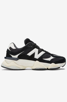 New Balance U9060AAA - Black with Blacktop & White