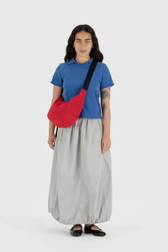 Baggu Medium Nylon Crescent Bag - Candy Apple