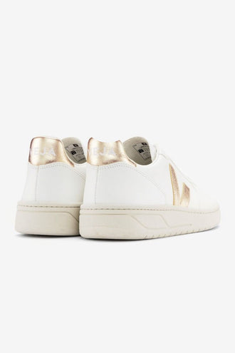 Veja V-10 Leather - White Platine