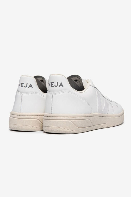 Veja V-10 Leather - Extra White