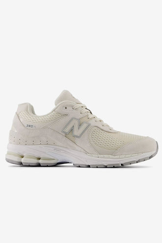 New Balance M2002WC - Linen with Light Silver