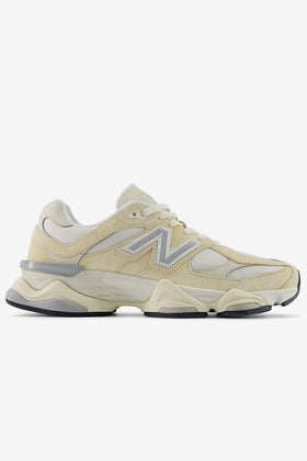 New Balance U9060WNB - Calcium with Sea Salt